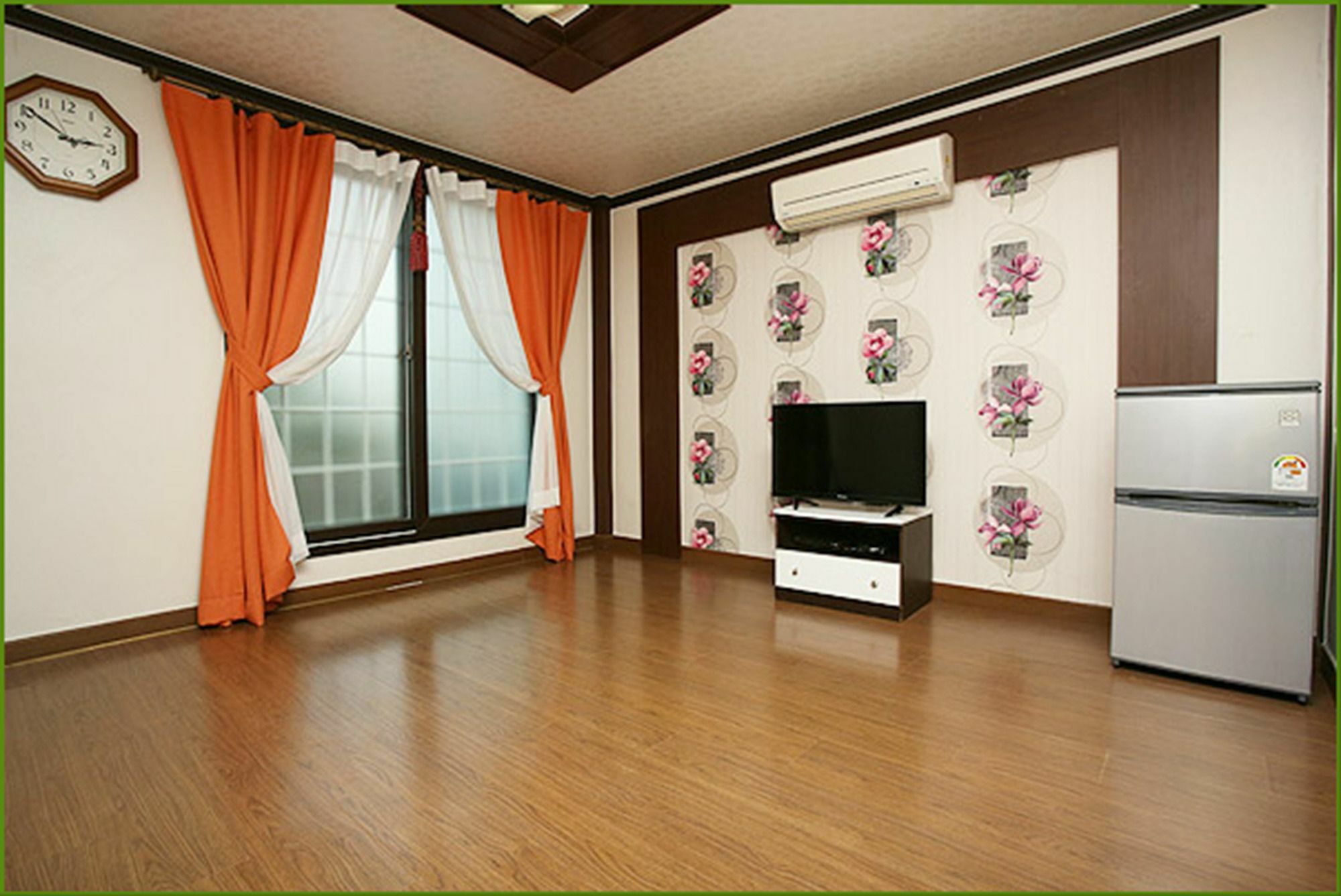 First Pension Taean Buitenkant foto