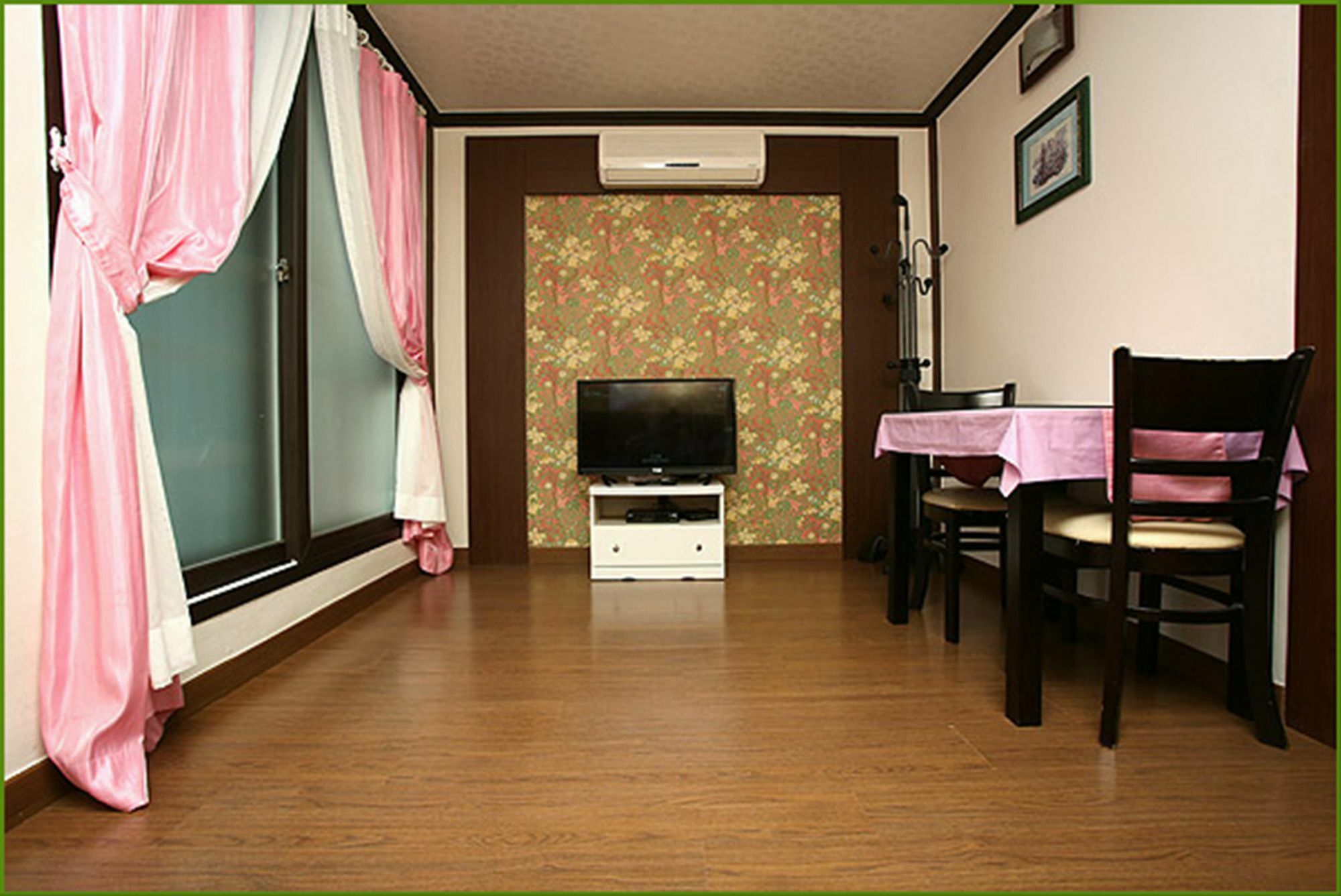 First Pension Taean Buitenkant foto