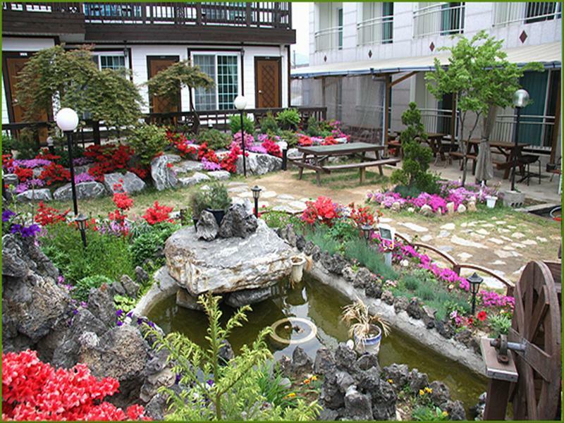 First Pension Taean Buitenkant foto